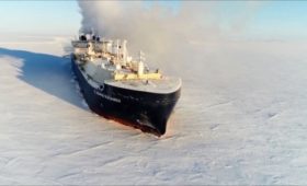 Сжиженный природный газ из порта Сабетта впервые везут по Севморпути