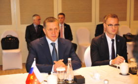 Юрий Трутнев обсудил с китайскими инвесторами в Даляне проекты в сфере аквакультуры
