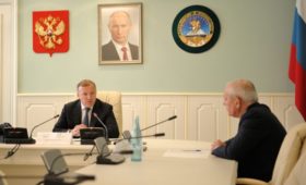 Адыгея: Мурат Кумпилов призвал единороссов сформировать межпартийный перечень наказов избирателей