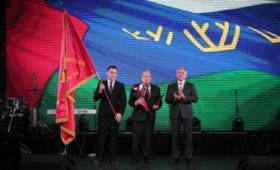 Тюменская область: Переходящее знамя губернатора вручили Ярковскому району
