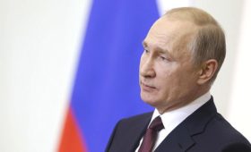 Президент РФ подписал законы о специальном льготном налоговом режиме для самозанятых