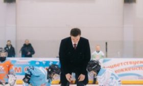 Первый турнир по хоккею имени Калашникова стартовал в Удмуртии