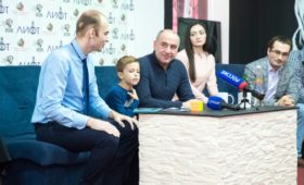 На площадке клуба «Бизон» Глава Карачаево-Черкесии встретился с активистами молодежных объединений