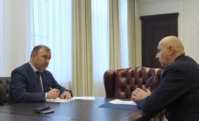 Глава Адыгеи провел встречу с руководителем Управления Федерального казначейства по Республике Адыгея