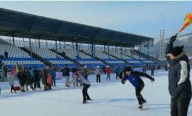 Республика Алтай: Впервые в регионе прошли состязания по конькобежному спорту «Лед надежды нашей»