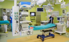 Уникальные операции: как развивается высокотехнологичная медицина в Москве