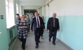 Псковская область: По поручению Губернатора будет отремонтирована кровля Усвятской средней школы