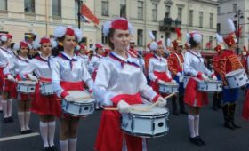 Отряд барабанщиц из Беловского района Курской области получил сертификат Книги Рекордов Гиннесса