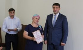 17 жителей сельских населенных пунктов Карачаево-Черкесии получили свидетельства о предоставлении социальной выплаты на приобретение жилья