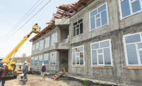 Губернатор проверил ход строительства жилых домов и социальных объектов в Вилючинске, Елизове и Петропавловске-Камчатском