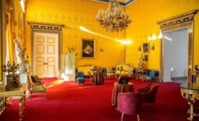 Санкт-Петербург: Воссозданные интерьеры знаменитого Лионского зала открыты для посетителей Екатерининского дворца