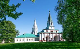 Москва: Прогулки по старинным усадьбам, паркам и дубравам — какие экскурсии пройдут в рамках фестиваля «Цветочный джем»