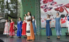 Карелия: В Медвежьегорске на главной площадке Дня республики театрализованное представление посмотрело более 9 тысяч человек