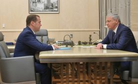 Встреча Дмитрия Медведева с главой Республики Северная Осетия – Алания Вячеславом Битаровым
