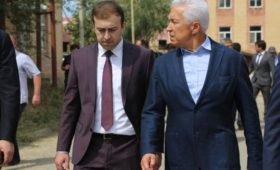 Дагестан: Владимир Васильев посетил самый крупный социальный долгострой в республике
