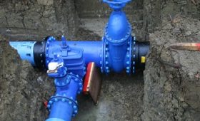 Псковская область: В Великих Луках ведется реконструкция кольцевого водопровода