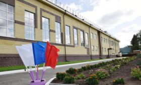 В Тюменской области идет работа по ликвидации школ в деревянном исполнении