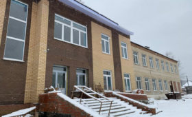 Челябинская область: Строительство школы в Усть-Катаве, которую сдадут до конца 2019 года, будет контролировать минстрой