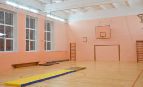 В рамках нацпроекта «Образование» в Кировской области отремонтирован 21 спортзал в сельских школах
