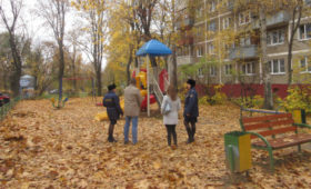 Московская область: Большую часть детских площадок в 9 округах проверили с помощью мобильного приложения
