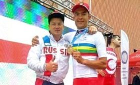 Псковский велогонщик Иван Макаров завоевал титул чемпиона мира