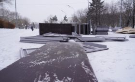 Амурская область: В городе Свободном монтируют скейт-парк. Его построили по просьбе молодёжи