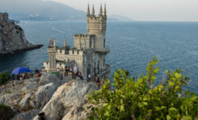 За 2019 год в Крыму отдохнуло 7,43 млн туристов – Сергей Аксёнов