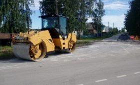 Кузбасс: Строительство дороги в селе Поломошное Яшкинского округа завершат к 15 июня