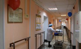 Почти 500 работников соцучреждений Костромской области получили президентские доплаты за особые условия труда в период эпидемии коронавируса