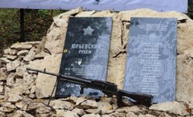 «Юрьевский рубеж»: под Плесецком открыли памятник погибшим защитникам Севера