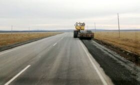 В Ужурском районе отремонтировали 21 километр дорожного покрытия