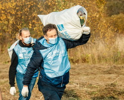 Калужские волонтеры очистили от мусора 350 километров берегов водоёмов