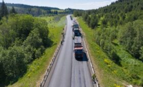 Свердловская область: Ремонт дорог в рамках нацпроекта осуществляется с применением передовых материалов и оборудования