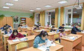 Многодетным семьям Ненецкого АО помогут подготовить детей к школе