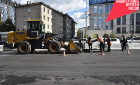 Губернатор потребовал жёсткой синхронизации работы дорожников и коммунальщиков при ремонте дорог Новосибирска