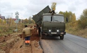 Удмуртия: Дорогу к социальным объектам в деревне Люкшудья Завьяловского района отремонтировали в рамках БКД