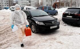 Правительство Архангельской области отдало свои машины медикам