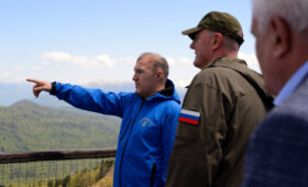 Вице-премьер РФ и Глава Адыгеи побывали на плато Лагонаки для обсуждения этапов создания экокурорта